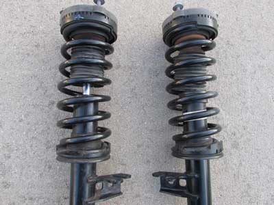 BMW Front Struts and Springs (Left and Right Pair) 31316784013 2011-2016 BMW 550i xDrive4